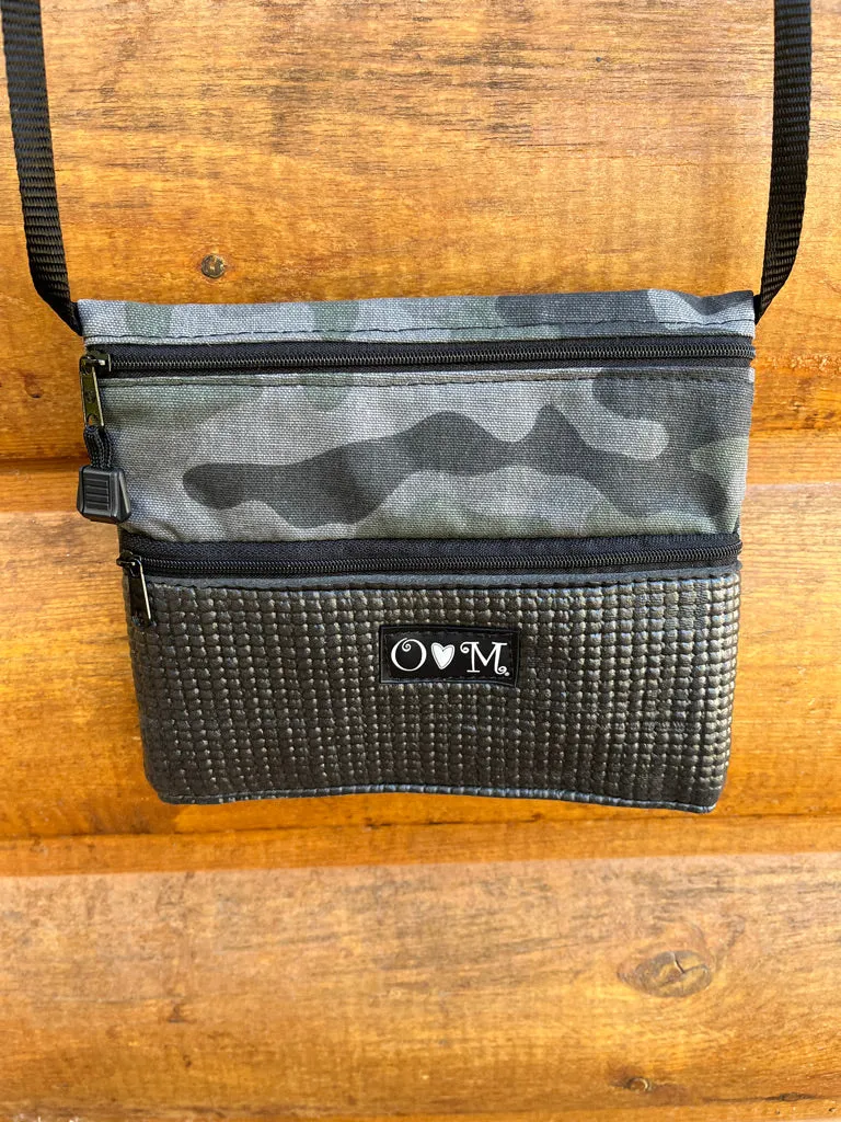 3 Zip Bag Black-Camo Print fabric