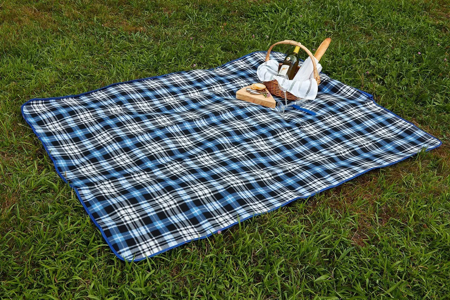 Clara Clark 58&quot; x 78&quot; Camping Beach Picnic Outdoor Blanket, X-Large, Royal Blue Plaid